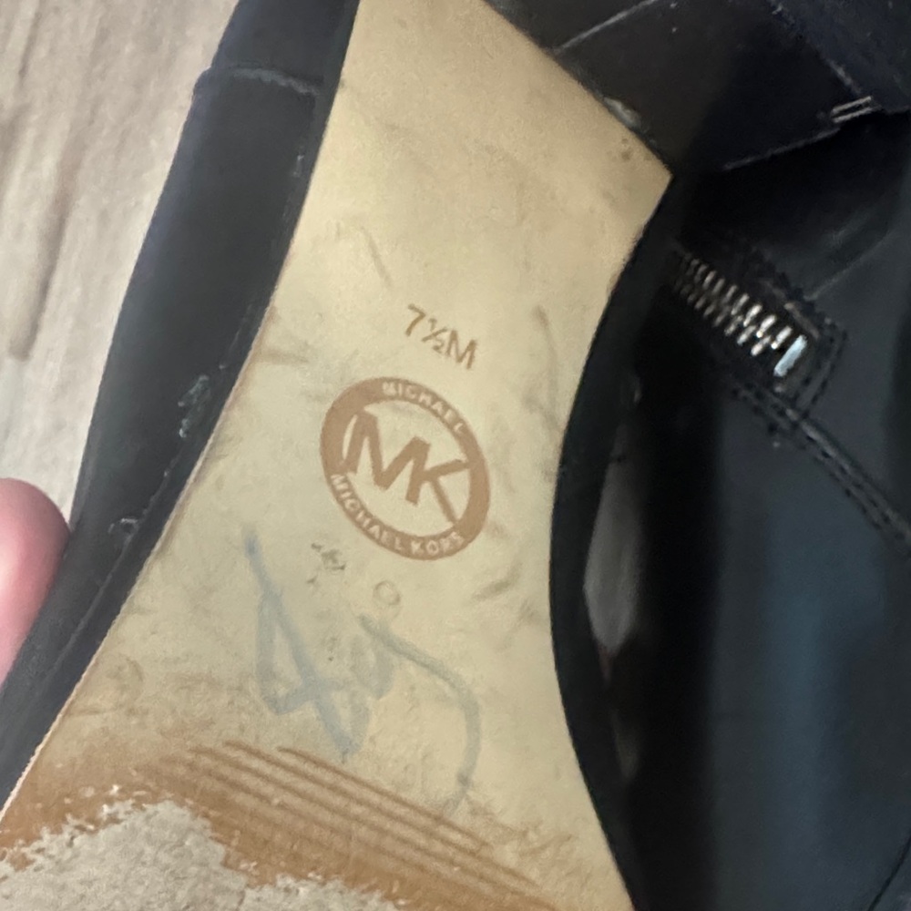 Michael Kors Black Sabrina Mid Ankle Booties - Picture 12 of 13